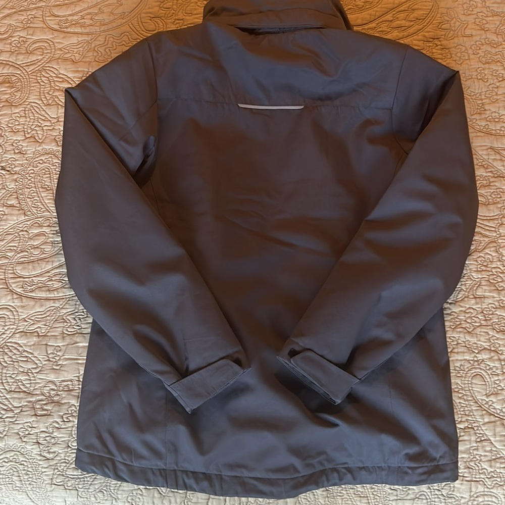 “Elevate” warm coat - Picture 15 of 15